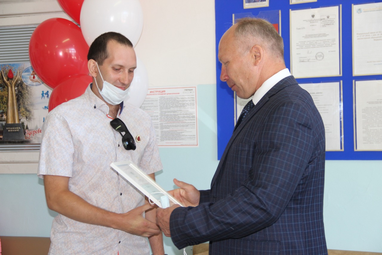 Празднование Всемирного донора крови в филиалах ГБУЗ "ООКСПК"